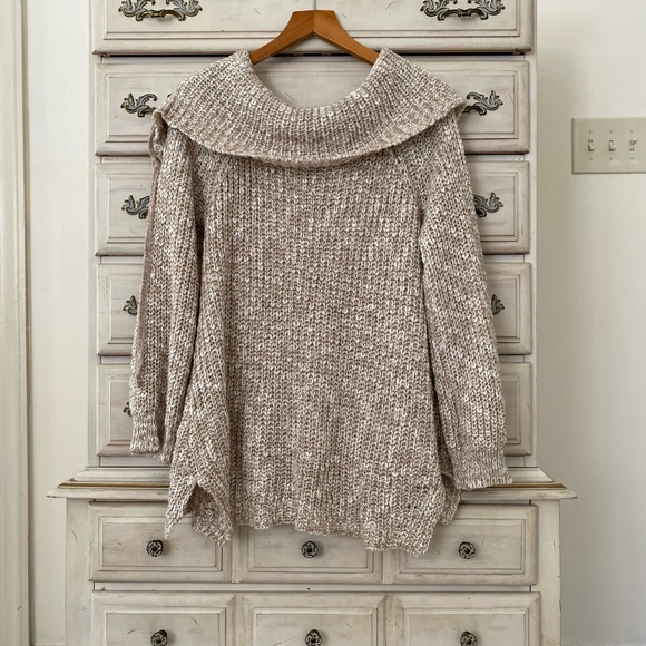 Vici Heather Oatmeal Cowl Neck Sweater - Picture 3 of 6